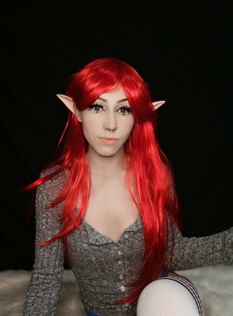 熟女ティーンOnlyFans セクシー 画像