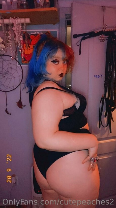 大きな黒い猫OnlyFans アート裸 写真