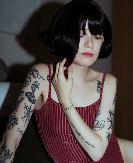 Ann Cid トップモデル ギャラリー