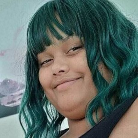 curvypotchi ヌード女優 写真