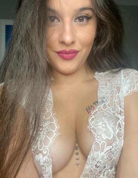 小柄で痩せたOnlyFans ホット裸 写真