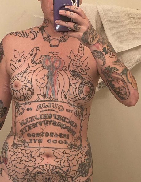 汚いOnlyFans セクシー裸 写真