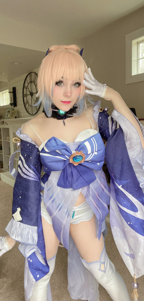 ブロンドヨガOnlyFans セックス 写真