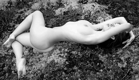 Uli Krown XXXモデル 写真