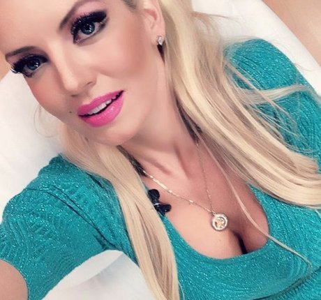 熟女 BBC OnlyFans セクシーxxx 画像