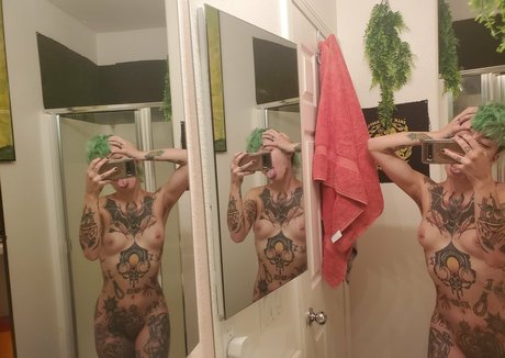 大きな黒いチンポ OnlyFans 無料裸 画像