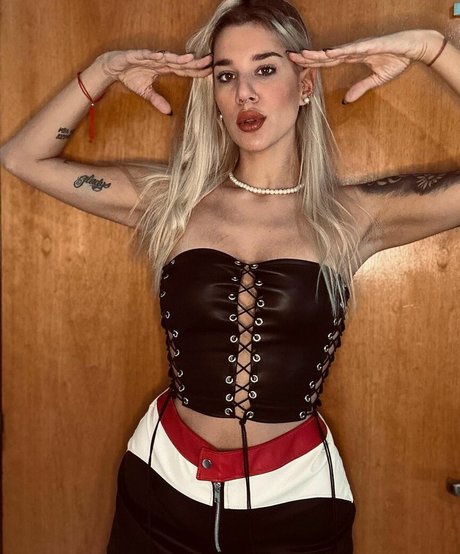 Lucila Villar 高品質モデル ギャラリー