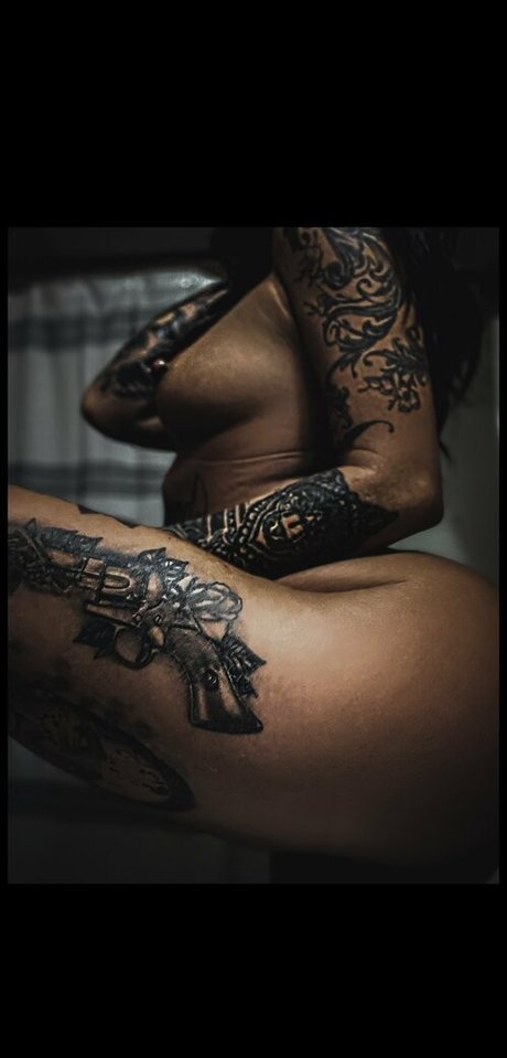 sabelxxx1212 ホットスター 写真