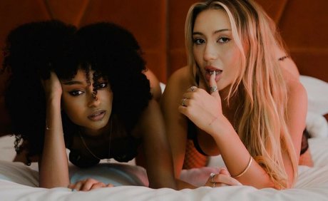 Jessienicolexxx アートモデル 写真