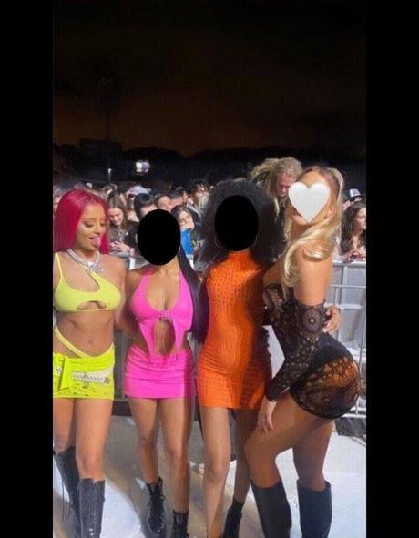 Jessienicolexxx ポルノスター 画像