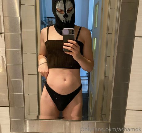 ashamok スターセックス 写真