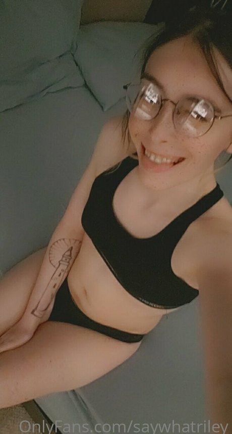saywhatriley ポルノスター ヌード 写真