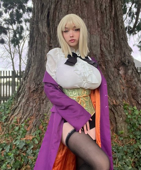 Eilse Deinsee HDスター 画像