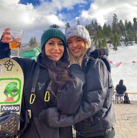 meghanelle 完璧な女優 写真