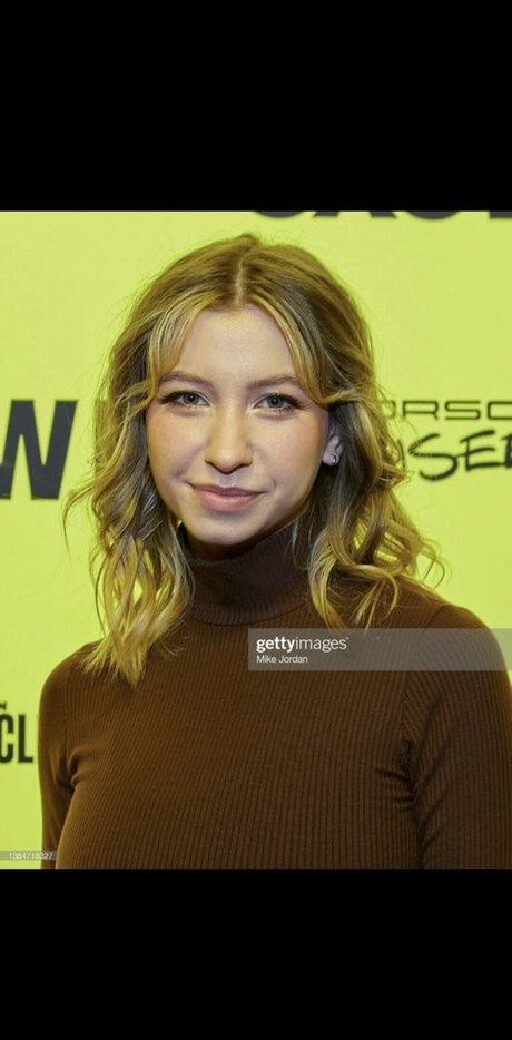 Katelyn Nacon ヌードのポルノスター 写真