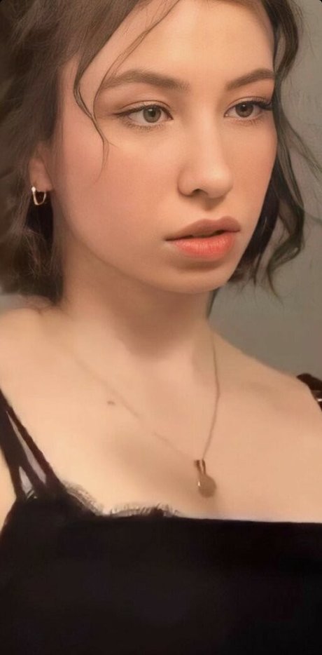 Katelyn Nacon ポルノスター アーカイブ