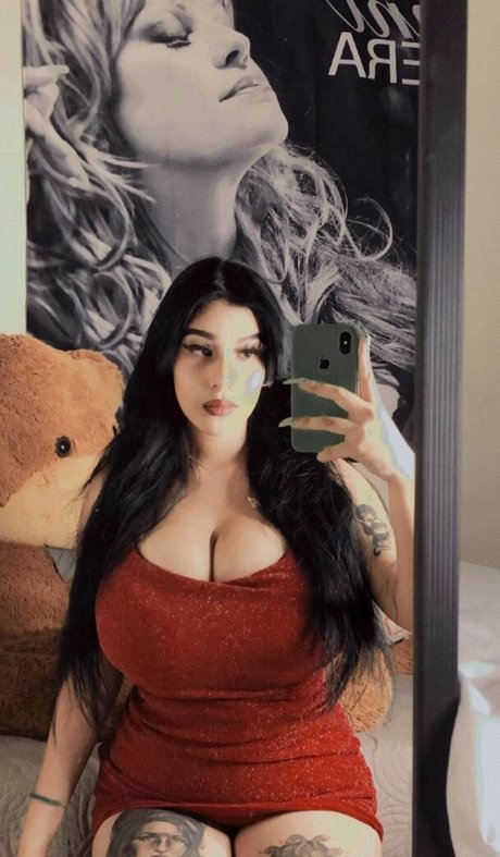 小柄で痩せたOnlyFans トップ 写真