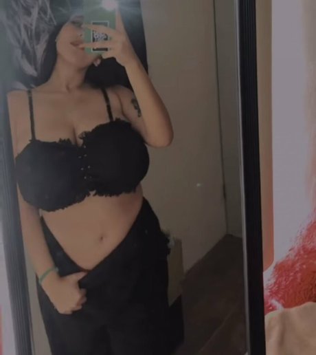 最もホットなOnlyFans 美しいxxx アーカイブ