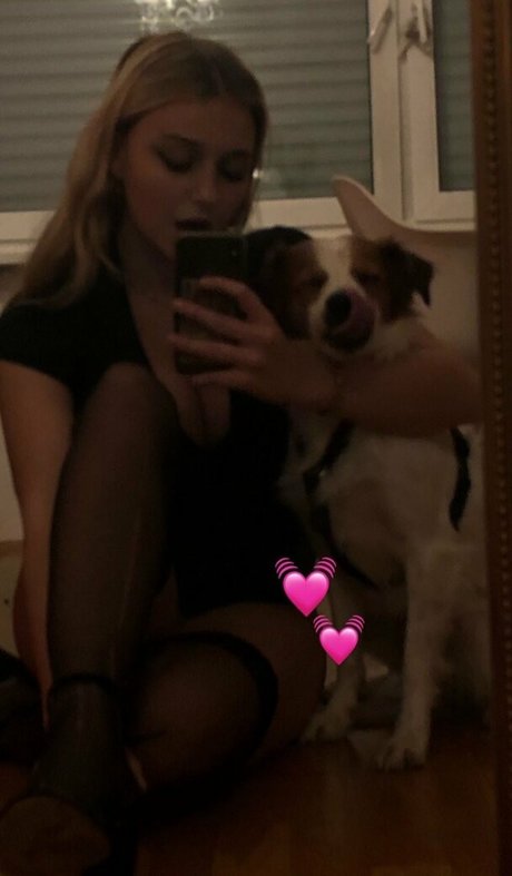 細身の巨乳OnlyFans ホットセクシー 画像