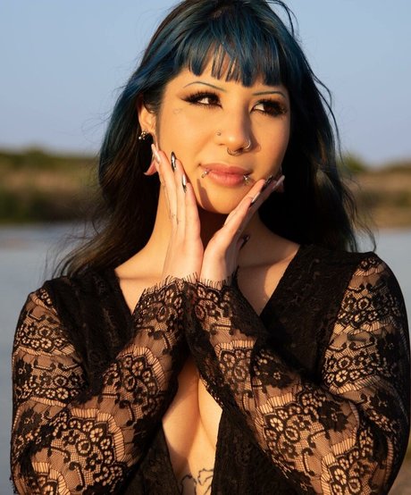 大きなお尻のマンコOnlyFans HD ギャラリー