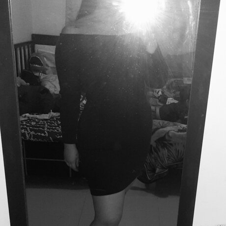 Heli トップポルノスター 写真