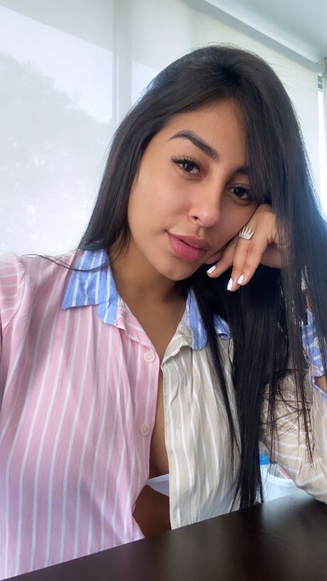 Alejandra Martinez ポルノスター 独占 写真