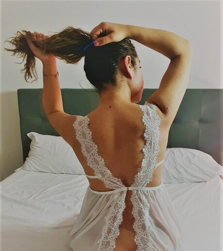 Erotic Amira ポルノスター 高品質 画像