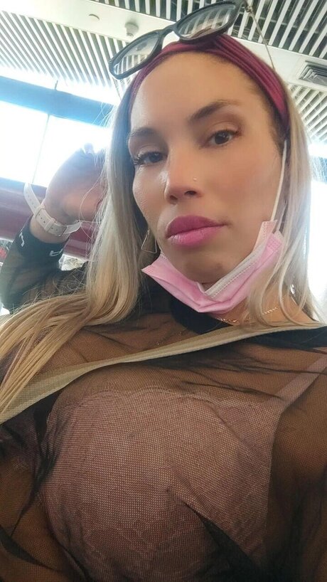 Zaira Levis 限定スター ギャラリー