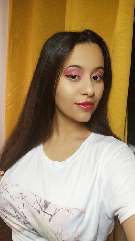 Kosmo ポルノスター ヌード 写真