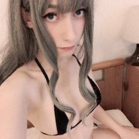 PoisonedMeatball xxxモデル 写真