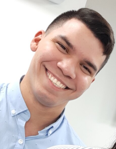 Carlos Gutierrez Reales 高品質女優 写真