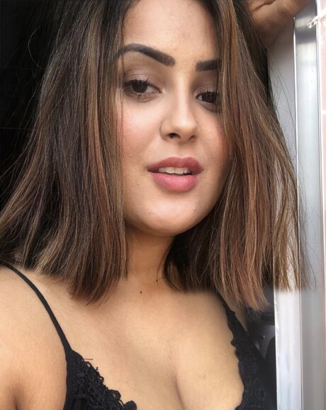 Charlote ポルノスター トップ 画像