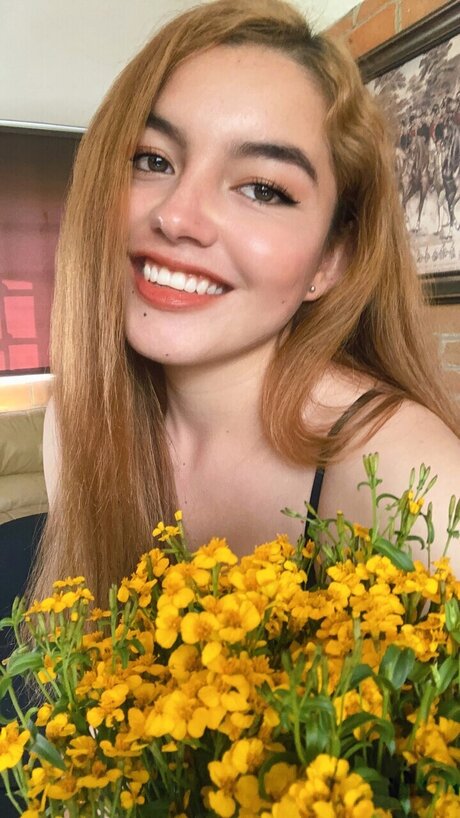 Atalia アダルトスター 写真