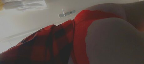 Louuu エロティックなモデル 画像