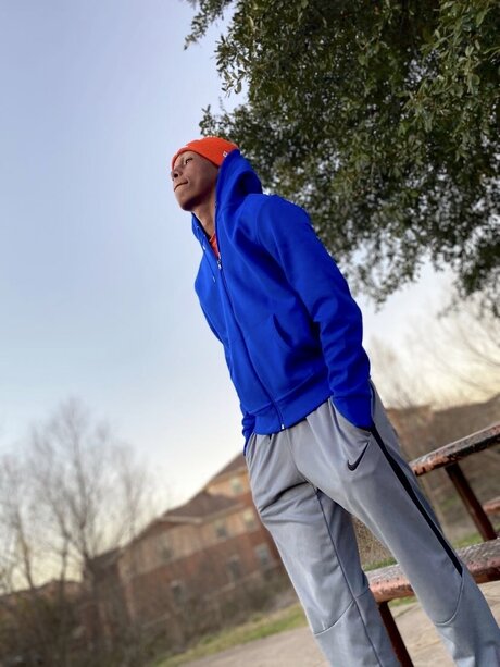 Stud muffin_ 素敵なポルノスター 画像