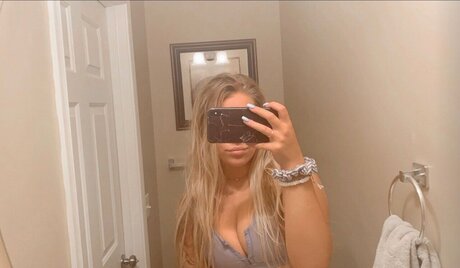 Chelsea Michaels アートモデル ギャラリー