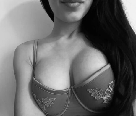 princesschloe20 女優 ギャラリー