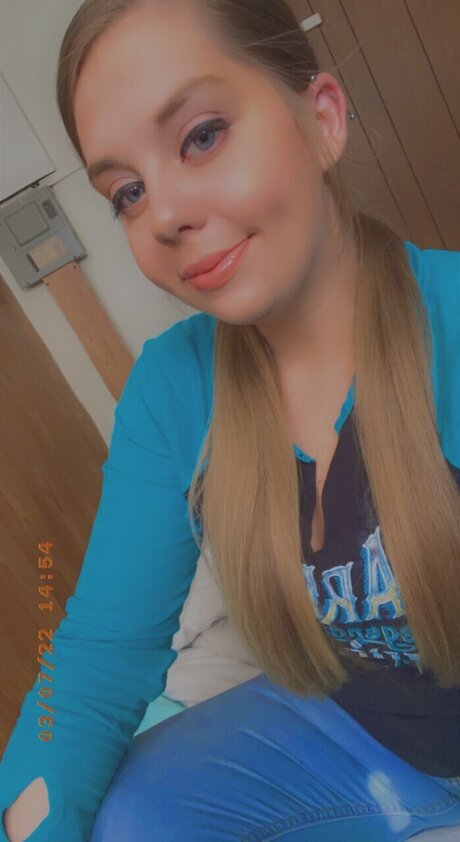 Kaylee Coyle ヌードのポルノスター 写真