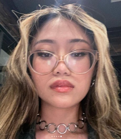 Vurpp ヌード女優 写真