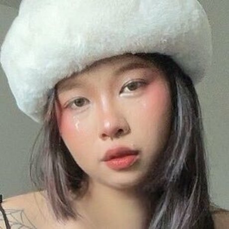 yee33haw 裸のポルノスター 画像