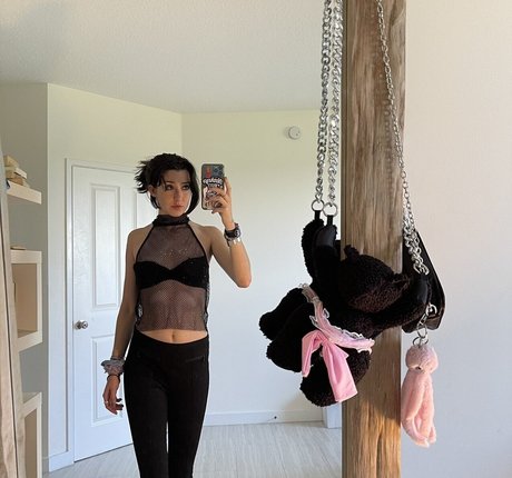 タイトなオマンコOnlyFans セクシー裸 写真