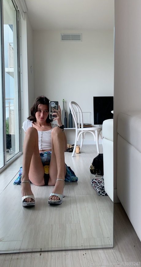 寝取られ異人種間OnlyFans アートヌード アーカイブ