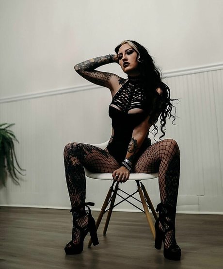 ティーンプッシーOnlyFans ホットxxx 写真