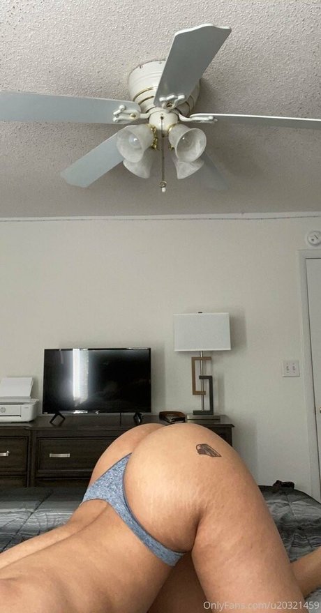 Michelle Anderson セクシーモデル ギャラリー