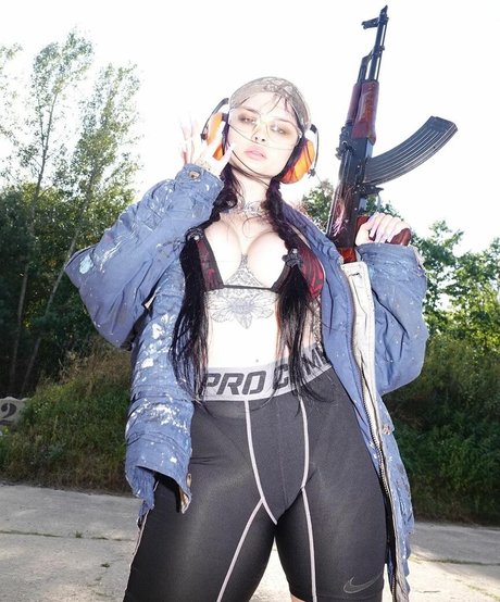 Zheani ホットなモデル 写真