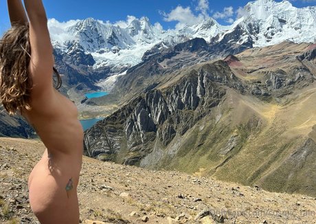 ニューハーフ POV OnlyFans アートヌード アーカイブ