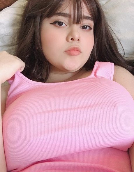 Lucillexs ヌードのポルノスター ギャラリー