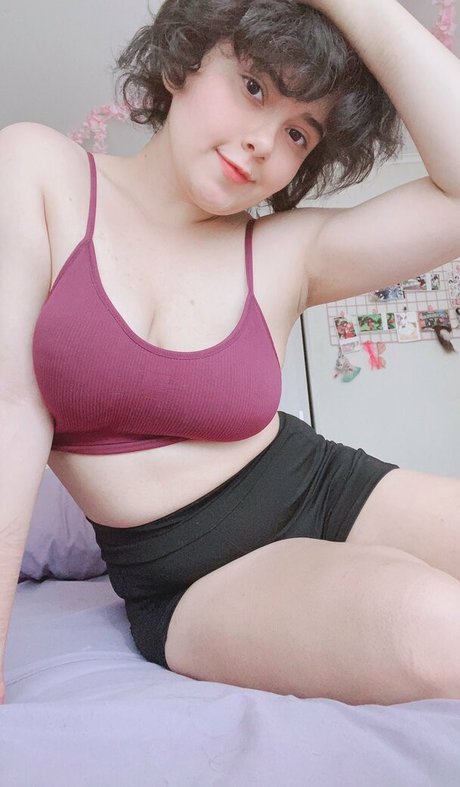 Lucillexs 裸のモデル 写真