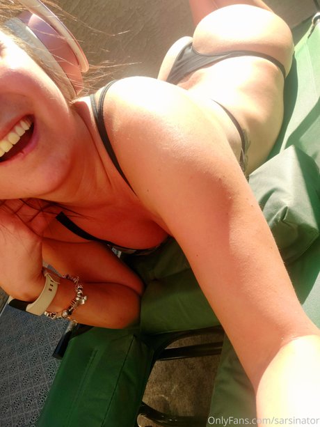 Sarsinator アダルト女優 写真