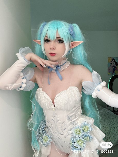 Elefire Grey エロティックなモデル 写真